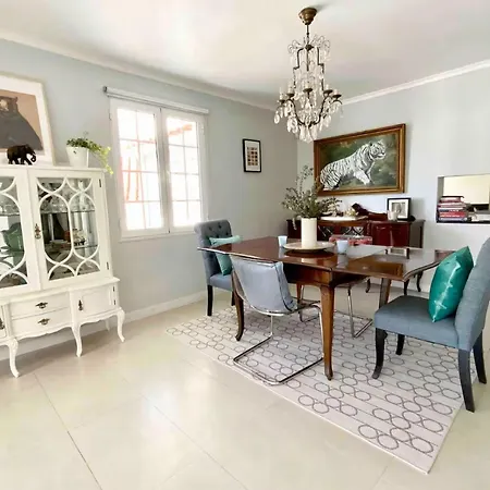 Beautiful And Spacious House To Enjoy Your Holiday home Funchal (Madeira)