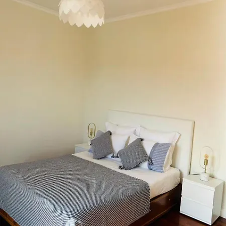 Beautiful And Spacious House To Enjoy Your